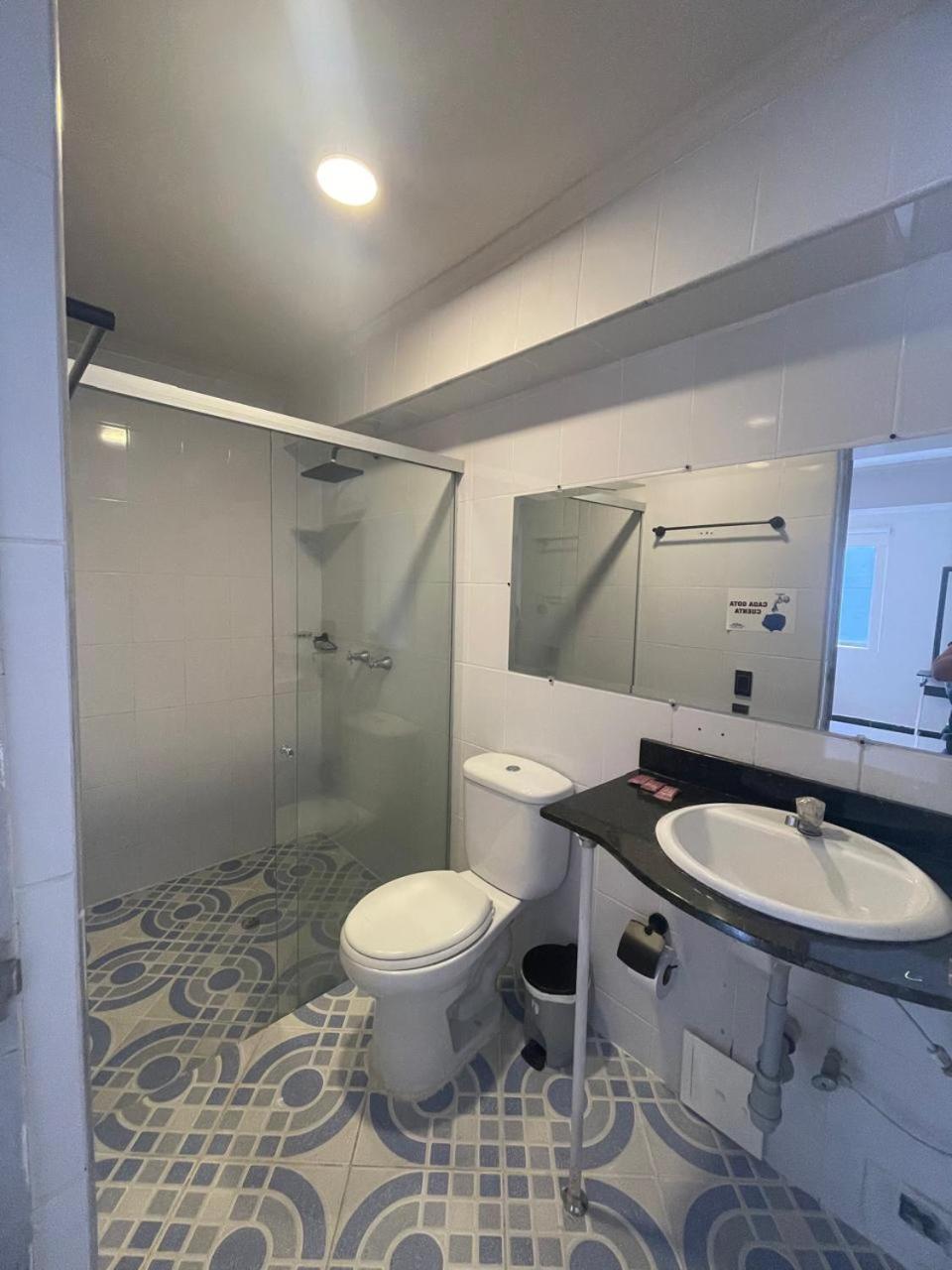 Hotel Villa Real Medellín Extérieur photo